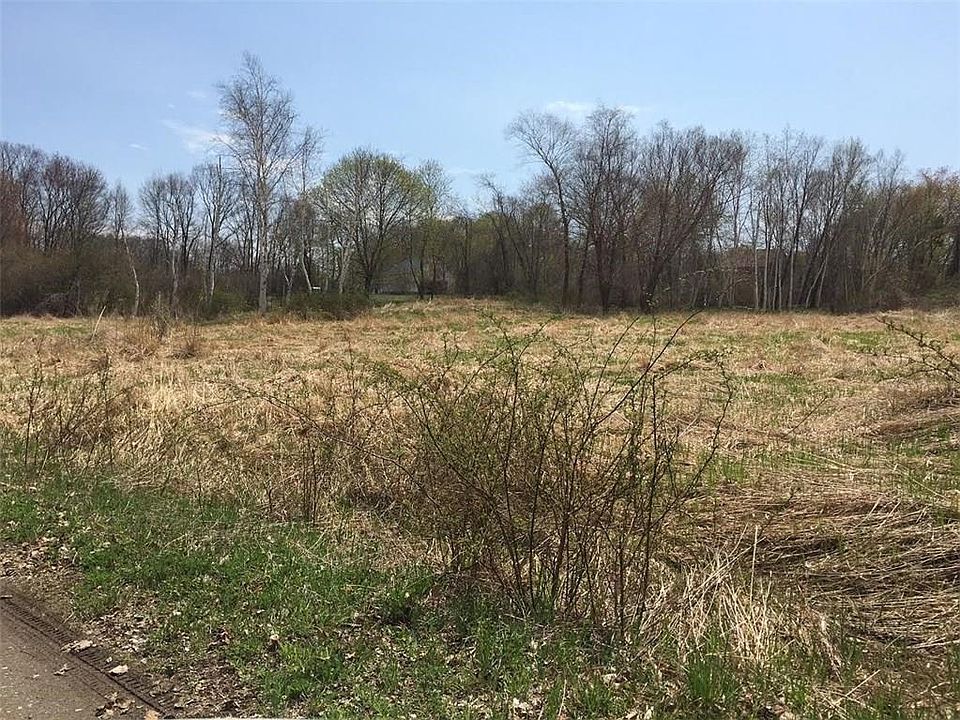 2nd image of 5 Mcintire Lane