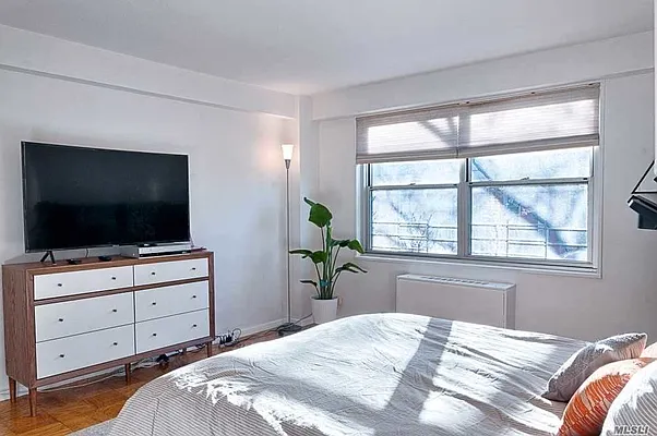 Sold by Charles Rutenberg Realty, Inc. | media 17