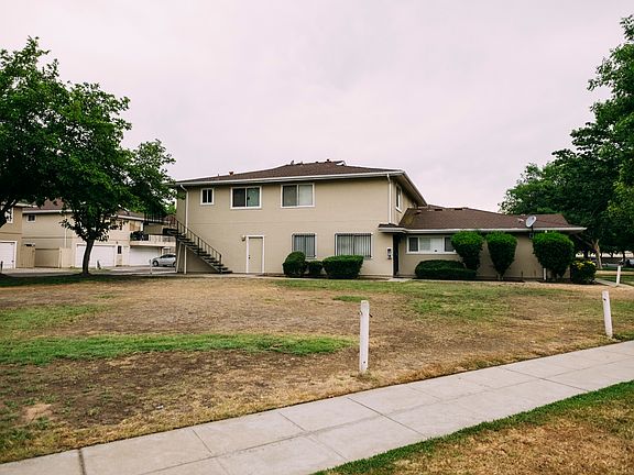 2nd image of 4953 N Holt Ave APT 204