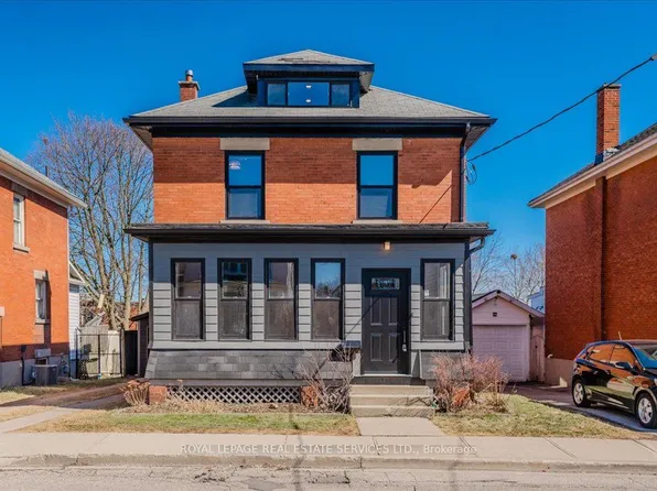 97 Glenmorris St, Cambridge, ON N1S 2Y8