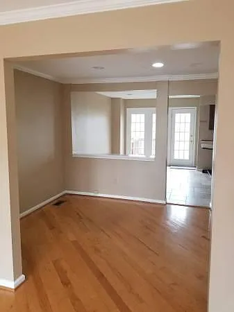 12016 Johns Pl — Photo 10