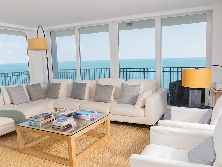 881 Ocean Dr #18H — Photo 14