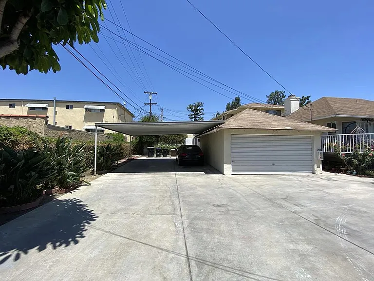 325 Delaware Rd #A — Photo 4