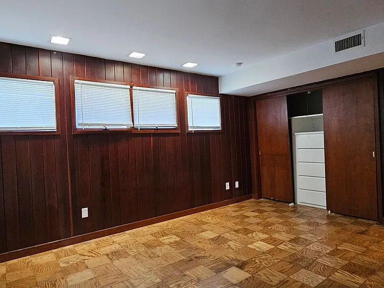 3806 Briar Place — Photo 9
