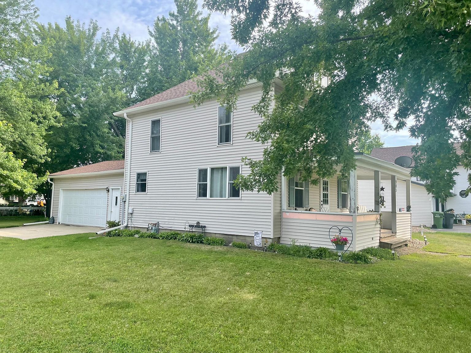 903 6th Ave, Brewster, MN 56119 Zillow