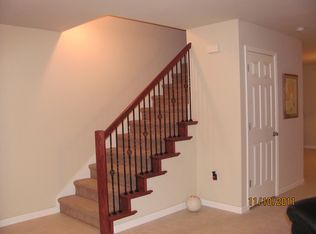 513 Scenic View Ave, Valparaiso, IN 46385