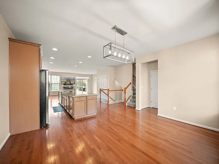 1439 Occoquan Heights Ct — Photo 14