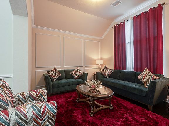 4th image of 1848 River Run Dr