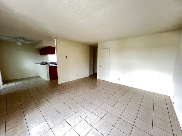 10410 Dale Ave #A, Stanton, CA 90680