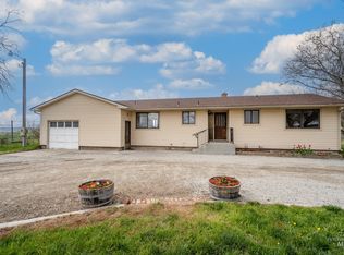 8989 Hillview Rd, Emmett, ID 83617