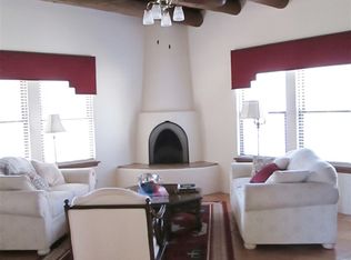 2933 Pueblo Pintado, Santa Fe, NM 87507
