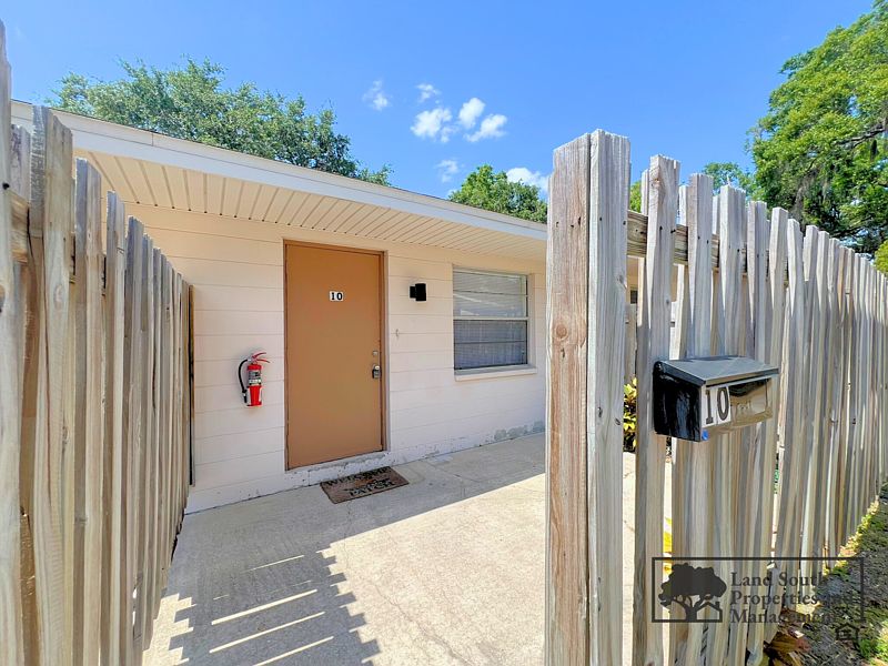 1st image of 817 W Carole St #10