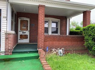 2541 W 7th St, Chester, PA 19013