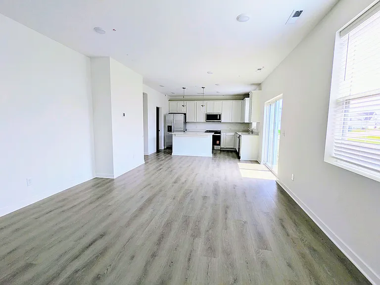 15014 Askeaton Pl — Photo 4