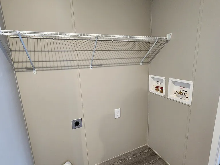 Silver Creek — Photo 36