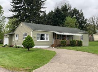 99 Summit St, Newark, OH 43055