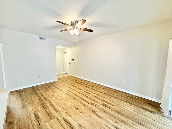 4th image of 7915 Preserve Cir APT 223