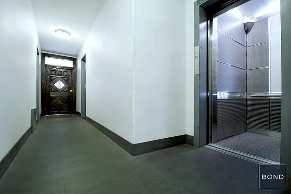 Rented by Bond New York | media 14