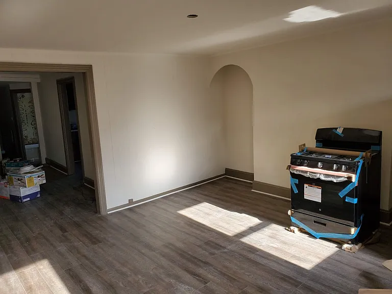 101-103 E Maple Ave #3 — Photo 11