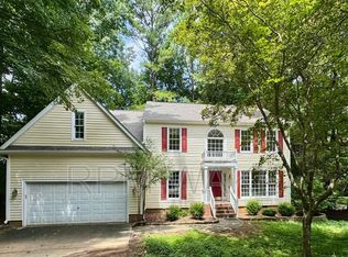 106 Spring Ln, Chapel Hill, NC 27517