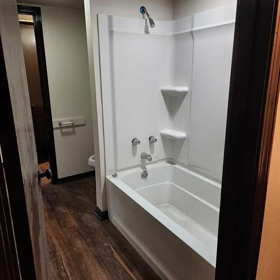3324B Seine St — Photo 24