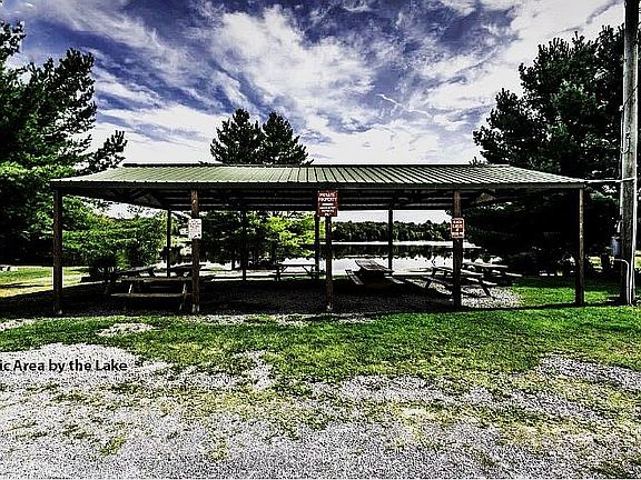 4th image of 16 George Dr Lot 16