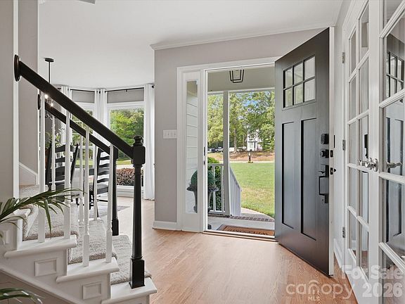 5th image of 1932 Williford Woods Ln