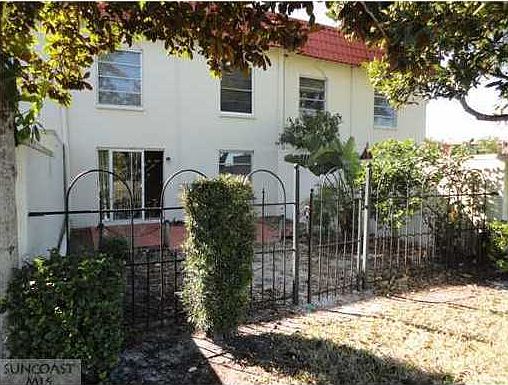 1st image of 2700 Bayshore Blvd APT 570