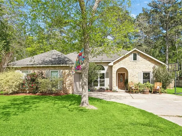 225 Swallow St, Covington, LA 70433