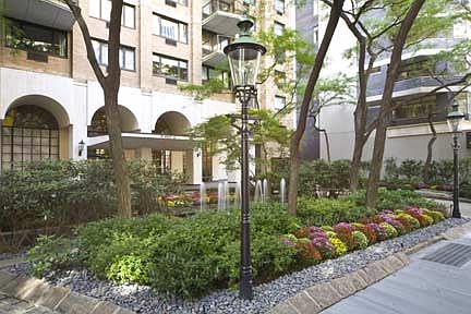 1st image of 10 W 66th St APT 4A