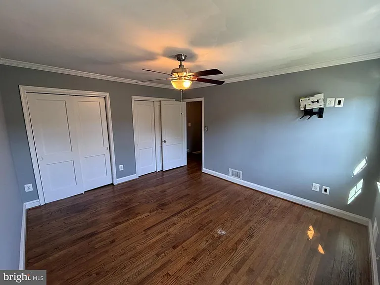 1543 Cottage Ln — Photo 29