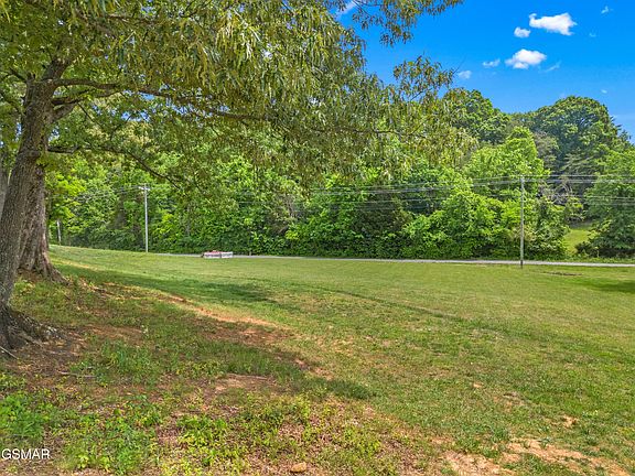 2nd image of 580 McGaha Chapel Rd