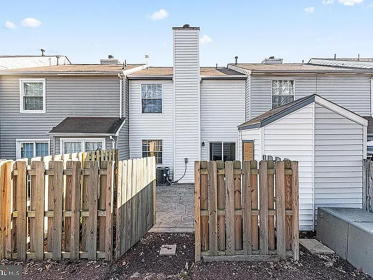 11268 Girven Ct — Photo 35