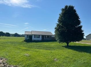 100 Ashley Ln, Falmouth, KY 41040