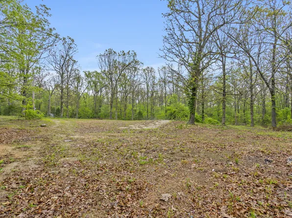 450 S Commercial Street, Conway, MO 65632