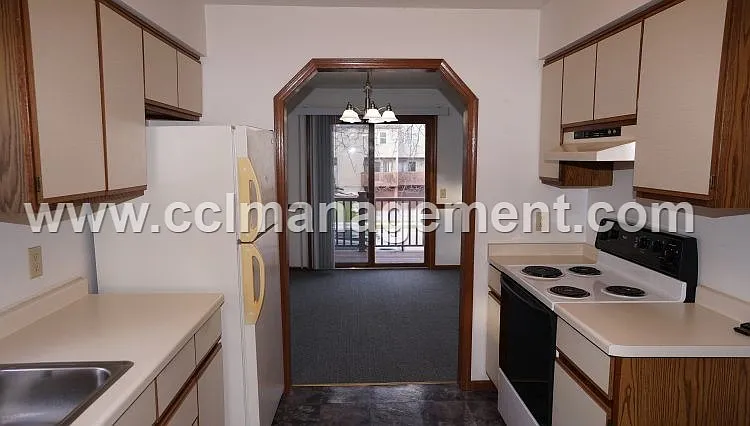 1237 Sunfield St #3 — Photo 1
