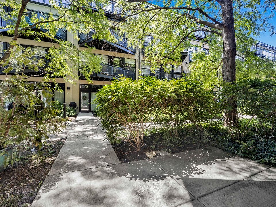 1st image of 1111 W 14th Pl Unit 111
