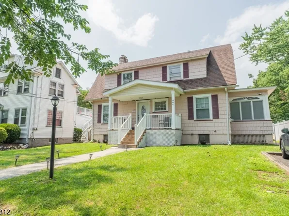 964 W 8Th St, Plainfield City, NJ 07063