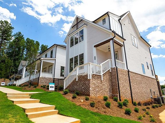 Photo not of actual homeSide view of home - Elevation is per homesite and plan.