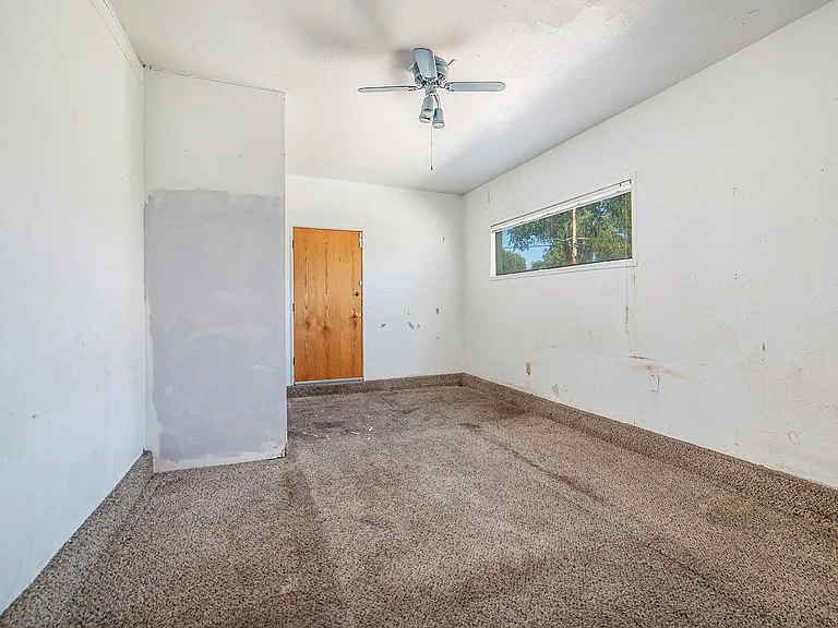 7 Robertson Rd — Photo 12