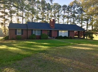 2034 Oak Level Rd, Halifax, VA 24558