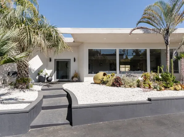 3253 Dos Palos Dr, Los Angeles, CA 90068