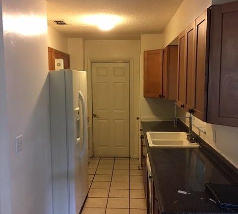 4th image of 5276 SE 103rd St