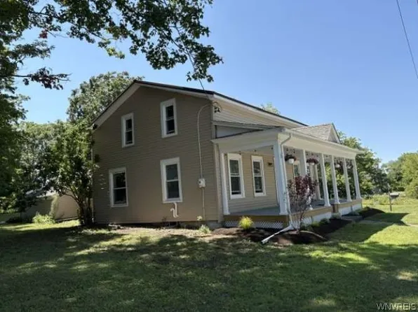 12915 Broadway St, Alden, NY 14004