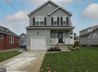 404 Crestview Ave, Magnolia, NJ 08049