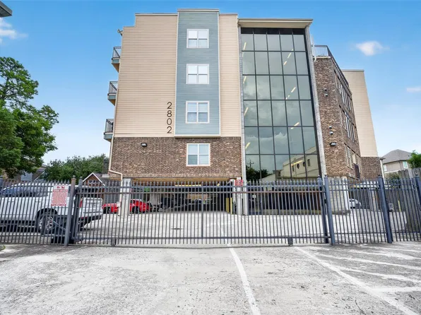 2802 Morrison St #210, Houston, TX 77009