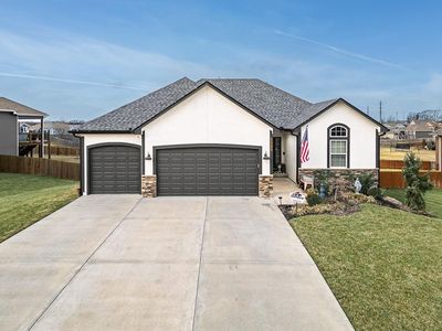 6988 141st St, Basehor, KS, 66007