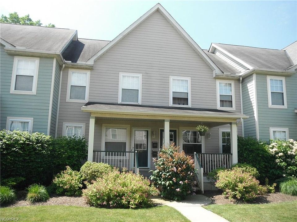 1st image of 4525 W 193rd St