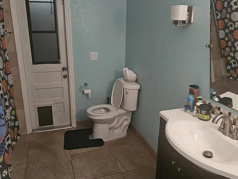 301 SW Violet Ave — Photo 12