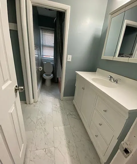 9 Howland Ave — Photo 12